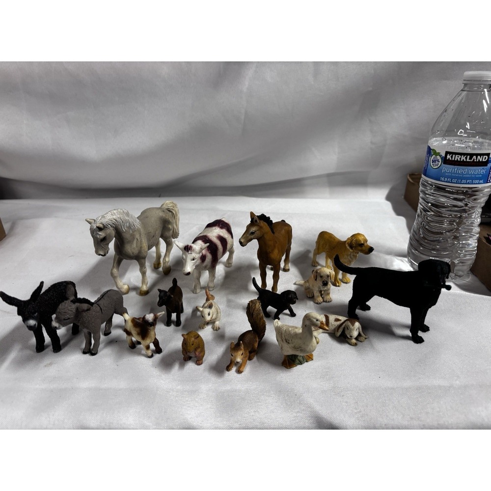 Farm Animal Figurines 16 Pc Assorted Brand Lot Farm Animals‎ Figures